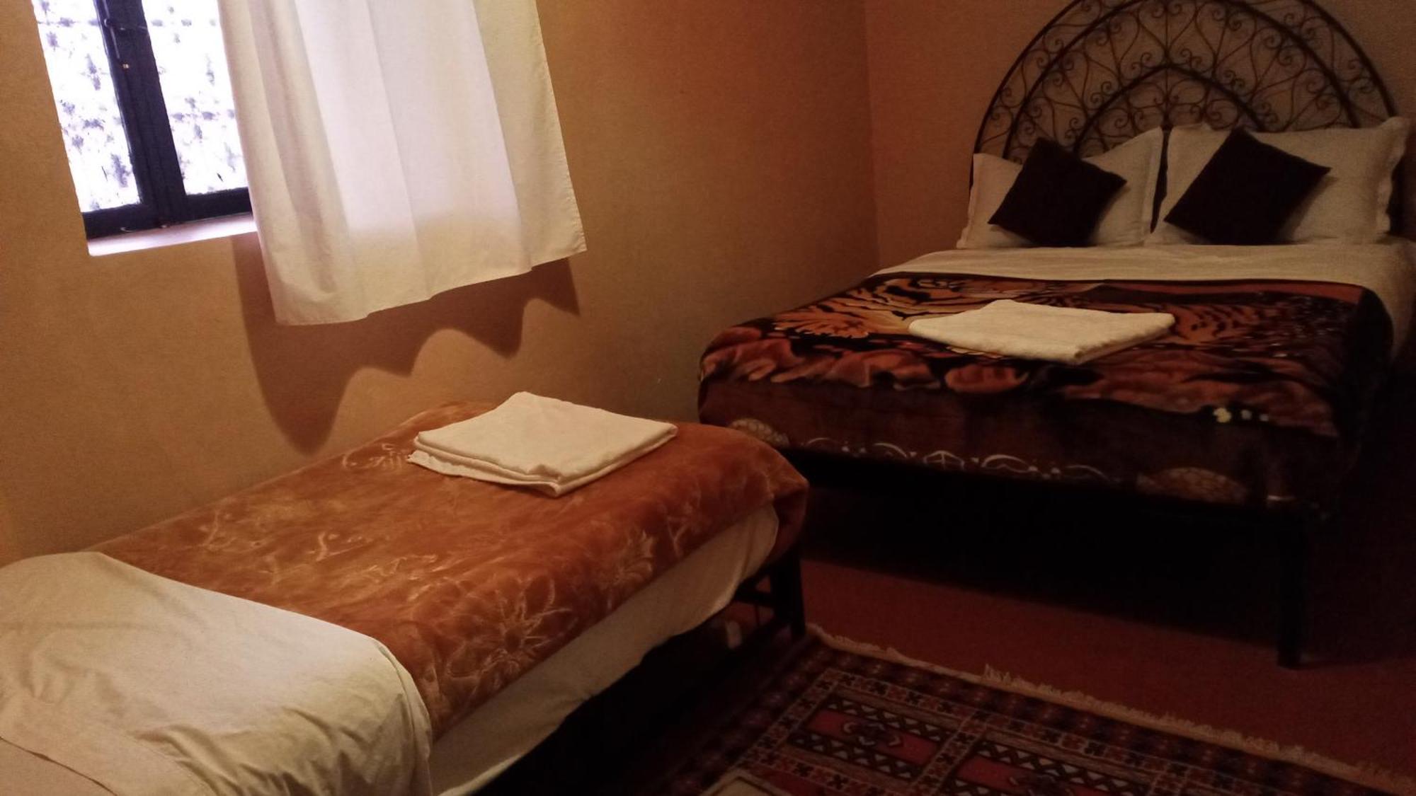 Gite D'Etape Nomade Tajda Rom bilde